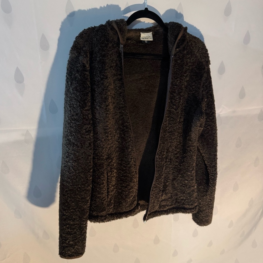 Sahalie fuzzy brown full zip hoodie, women’s size XL